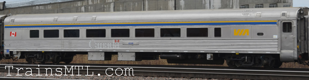 Passenger car VIA 4110 left side / Wagon de passager VIA 4110 coté gauche